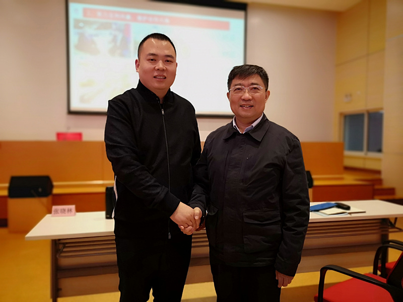 豫商赴滬，共研發(fā)展│許明月董事長參加民建河南省企業(yè)家會員班培訓(xùn)